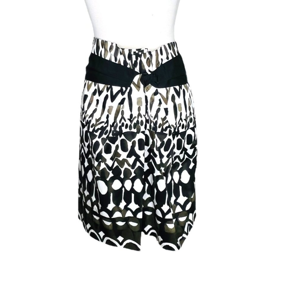 Elie Tahari Abigail Skirt Sand Dune NWT Size 10